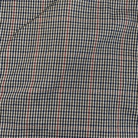 Beautiful pencil skirt for work - Picture 3 of 6